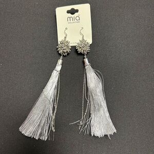 NWT Mai Collection Silver Tassel hook earrings